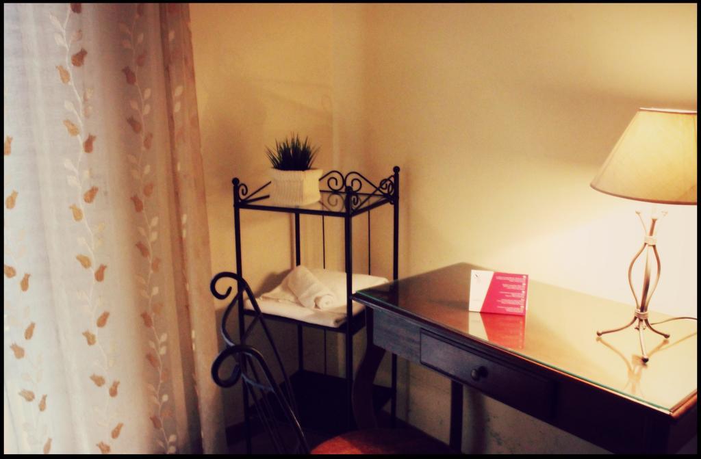 קטאניה Sicilia Home B&B חדר תמונה